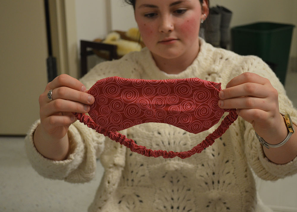 How to make DIY weighted eye masks Hello Homestead